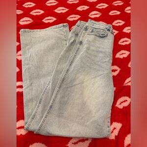 Judy Blue Light Wash straight fit jeans